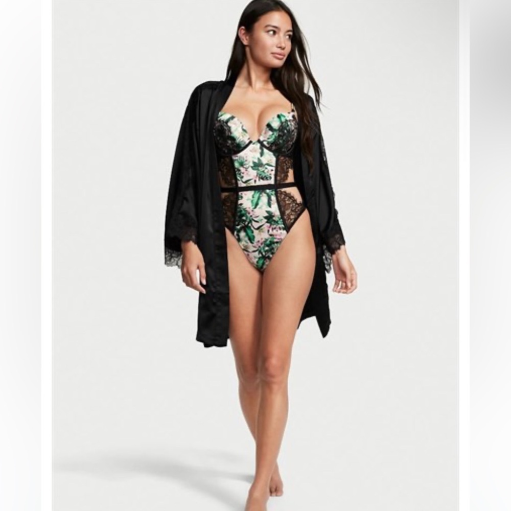 Victoria's Secret Very Sexy Bombshell Push-Up Teddy Size S